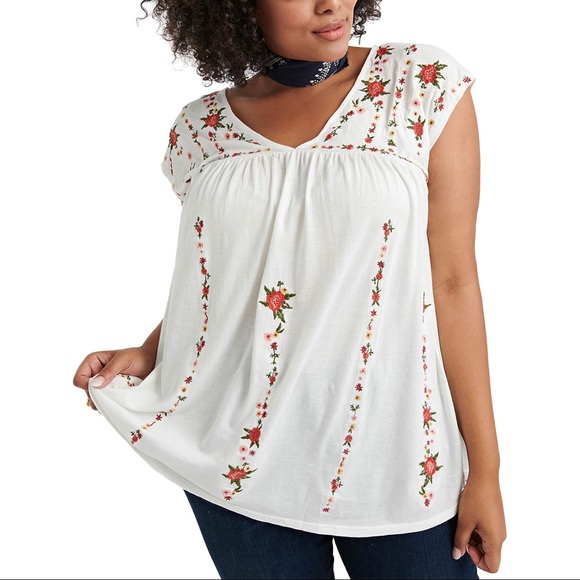 Lucky Brand Tops - ⭐️ Lucky Brand Baby Doll Embroidered Top